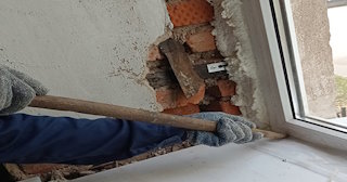 Демонтаж оконных откосов по выгодной цене от 529 руб. в Жигулевске - Сварной-Жгл